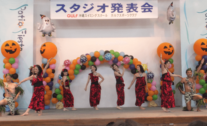 タヒチアンダンスの様子